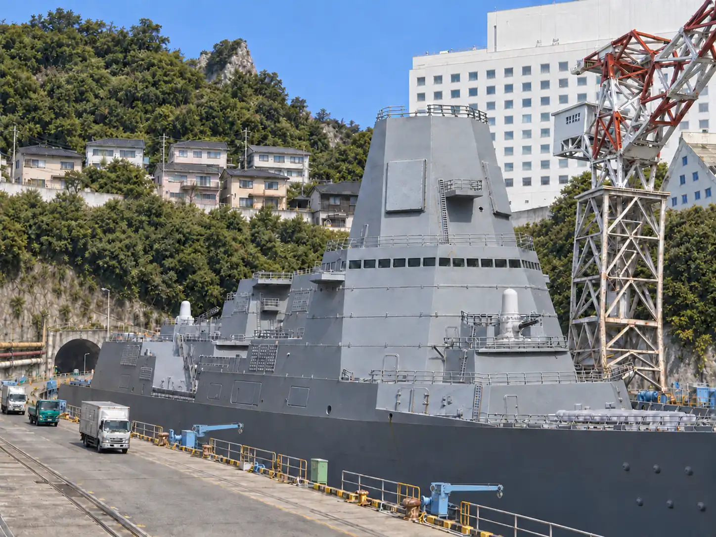 組み立てと塗装が完了した護衛艦